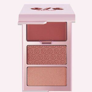 One Size Beauty Cheek Clapper 3D Blush Trio Palette in Phat Ass